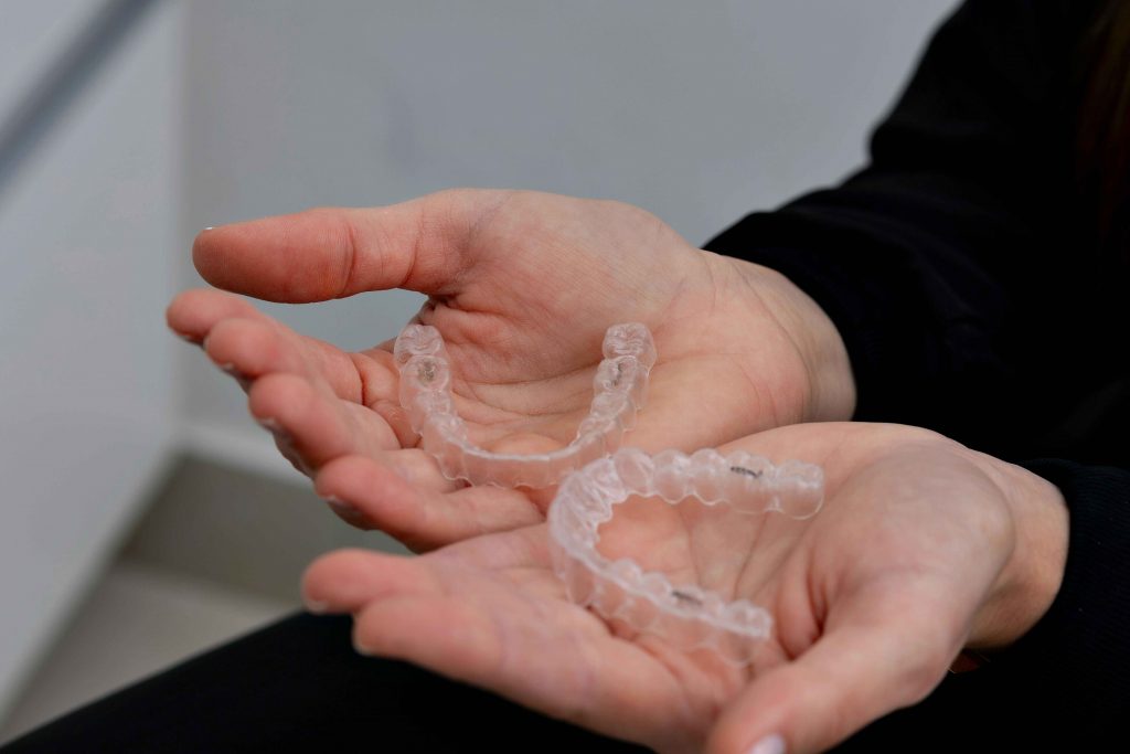 a pair of transparent orthodontic aligners